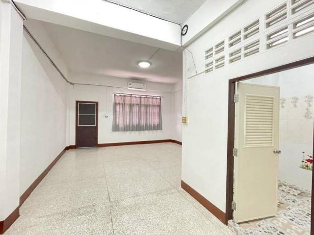 ��ǹ���������� ���¢�ҧ