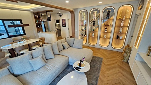 ��º�ҹ �ҧ�����طû�ҡ��