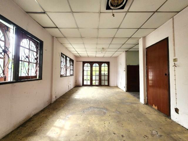 ��·��Թ �ҧ�ҡ�ا෾