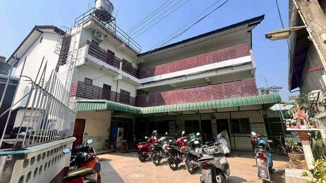 ;�����鹷�