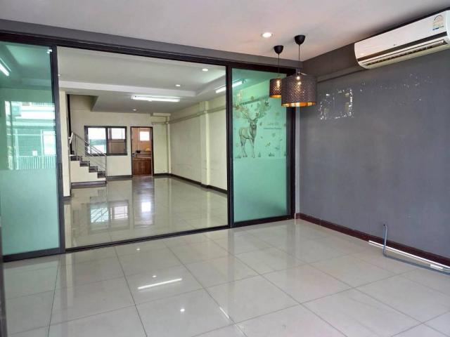 �Ҥ�þҳԪ�������� ��������ا෾