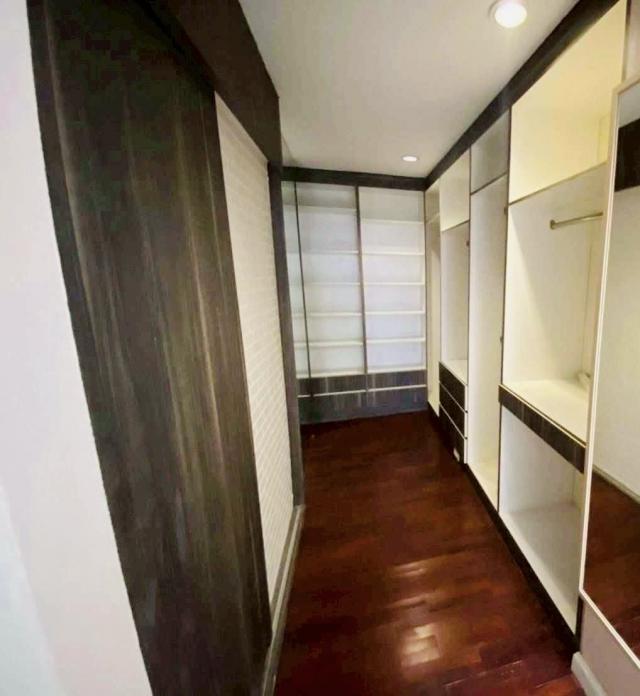 �ǹ��ǧ �� Anutta thongdet