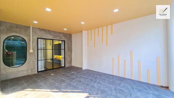 ��º�ҹ �չ���ա�ا෾