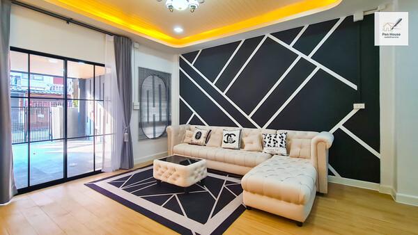 ��º�ҹ �չ���ա�ا෾