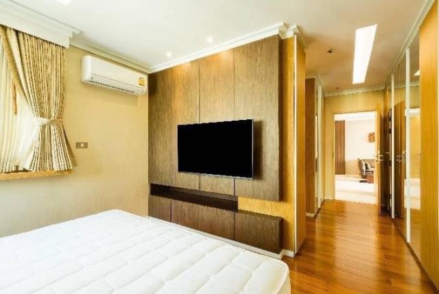 �͹������� 24 ���ҧ��