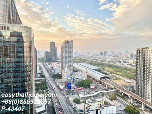 �͹���ö俿�� ���¢�ҧ