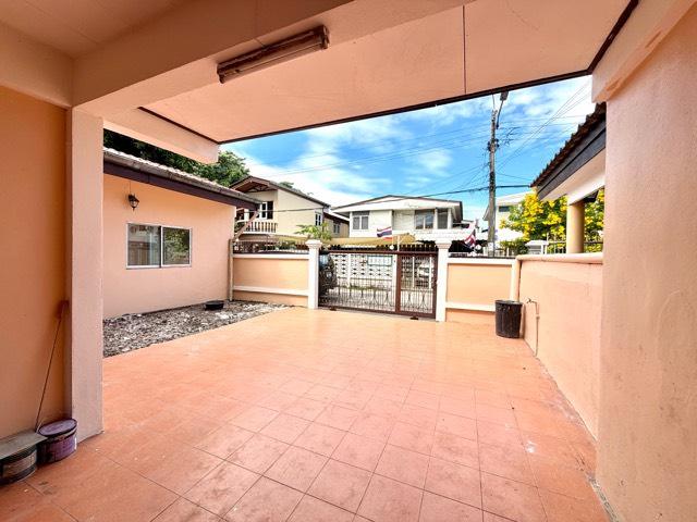 ��º�ҹ �ҧ�лԡ�ا෾