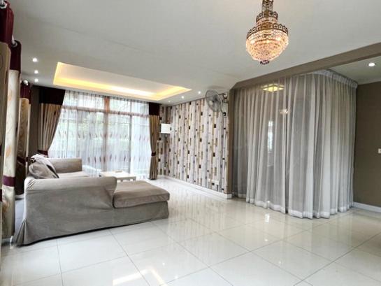 ��ҹ������ �ҧᤡ�ا෾