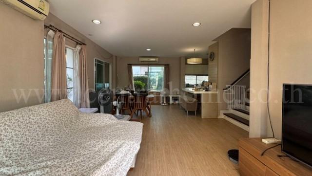 ��º�ҹ �ҡ��� �������