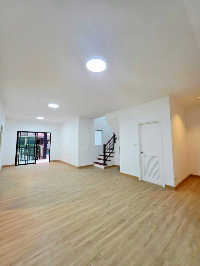 ��ǹ���������ѧ��� �ҧ�ع��¹