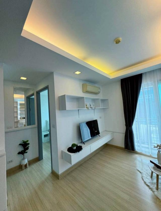 �͹������� ���¢�ҧ��ا෾