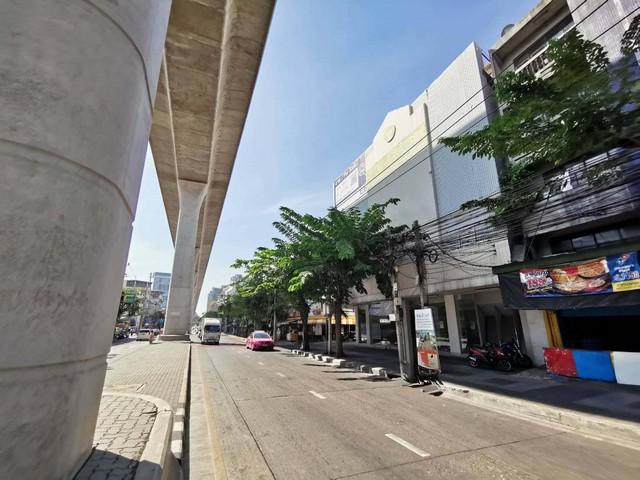 ����ӹѡ�ҹ �ҧ���͡�ا෾