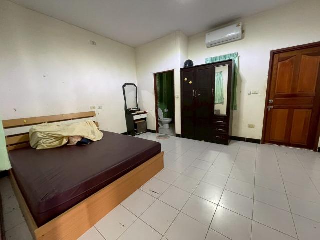 ;�����鹷�