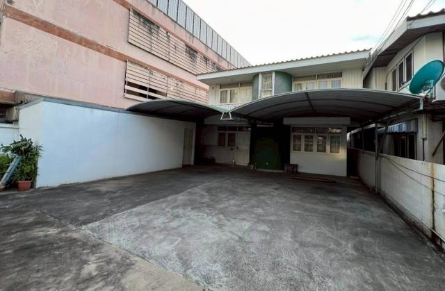 ��ҹ�ѧ�ͧ��ҧ ��ا෾