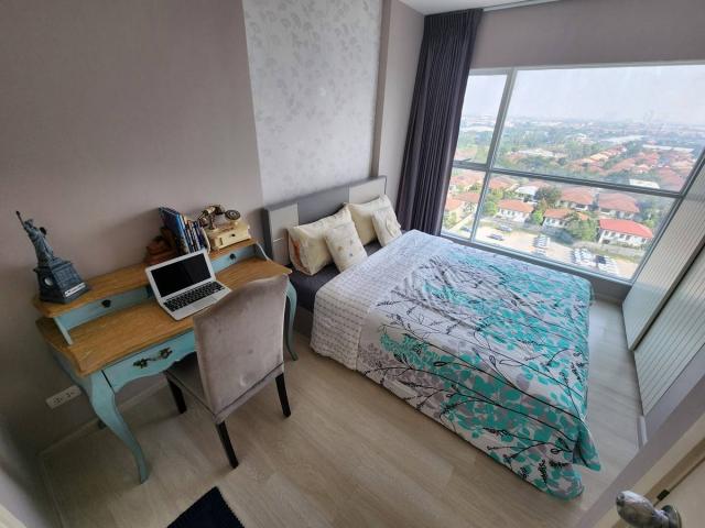 ���ͧ �� All Living