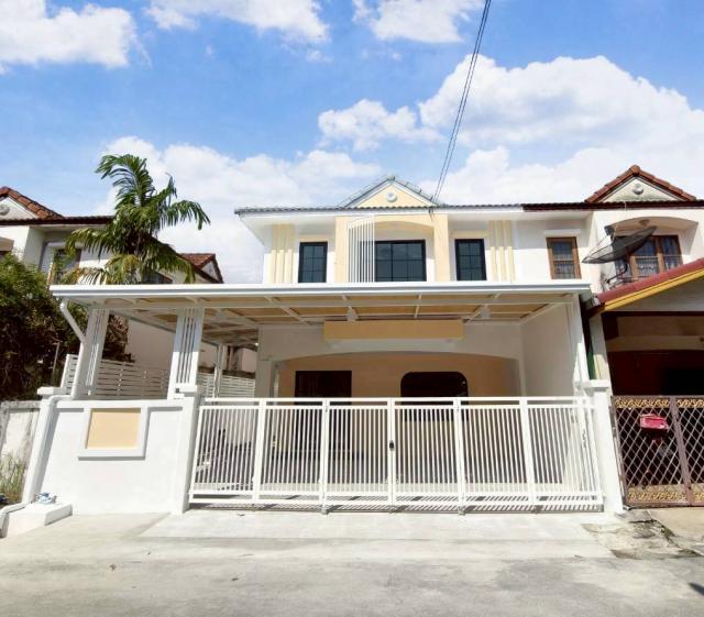 ขายบ้าน 2,890,000 บาท ขายบ้าน 2,890,000 บาท