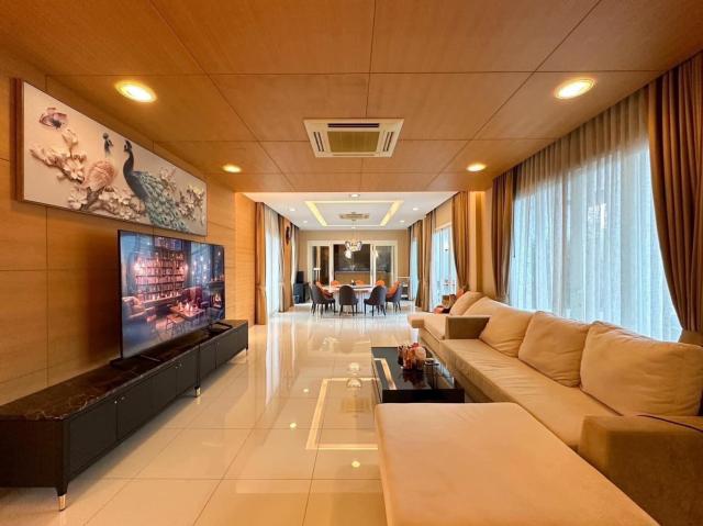 ��º�ҹ �ҧ�ҡ�ا෾