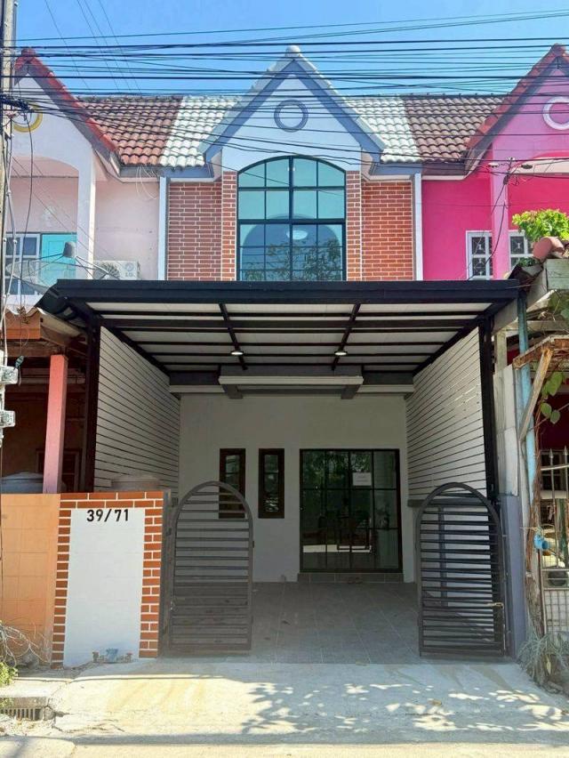 บ้านโรงจอดรถ 18 ตารางวา บ้านโรงจอดรถ 18 ตารางวา