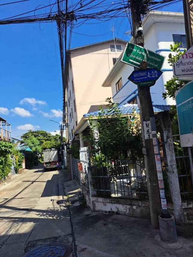 ��º�ҹ ���ͧ������չ������