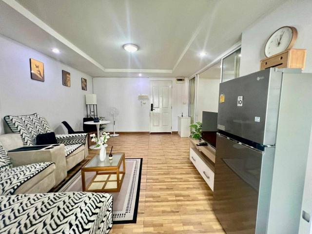 �͹������� ���¢�ҧ��ا෾