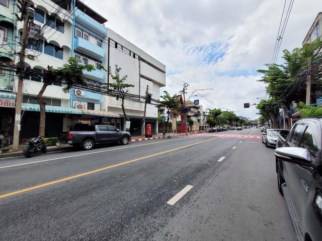 ����ӹѡ�ҹ �ҧ�͡���¡�ا෾