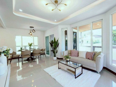 ��º�ҹ �չ���ա�ا෾