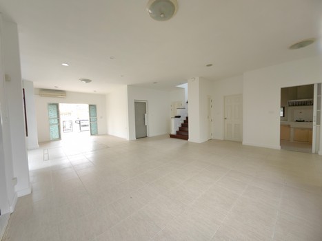 ��º�ҹ ��ͧ����ҡ�ا෾