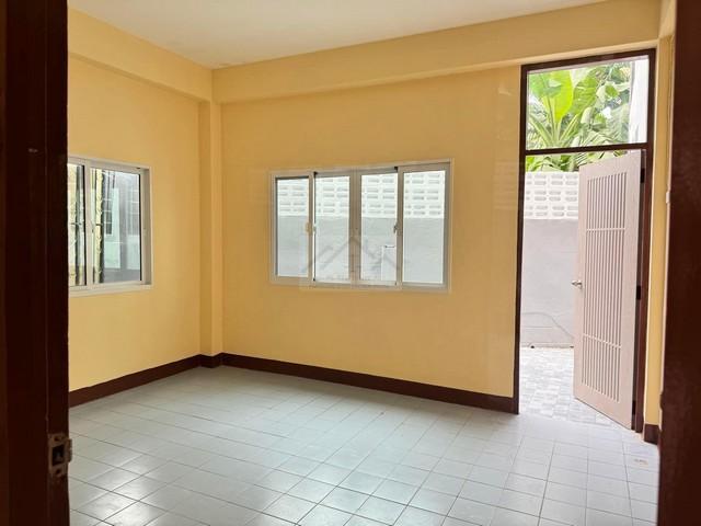 ��ҹ������ ��بѡá�ا෾