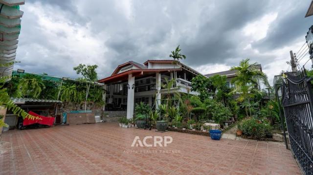 ��ҹ������ ��بѡá�ا෾