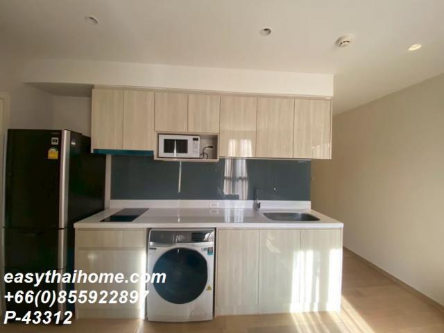 �͹������� �Ѳ�ҡ�ا෾