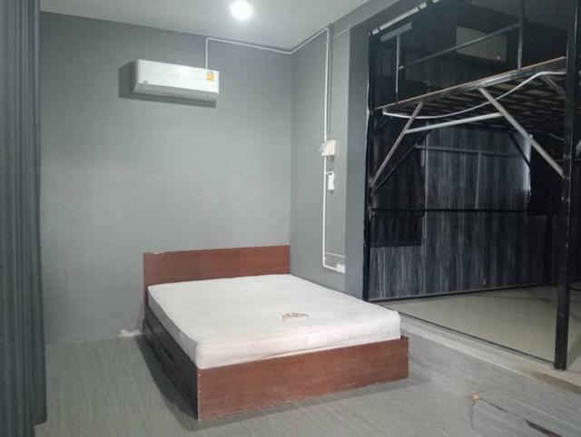 ��ҹ������ �Ԥ��Ѳ�����ͧ