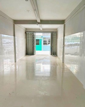 ��ҹ��ا෾ 18,000 �ҷ�����͹