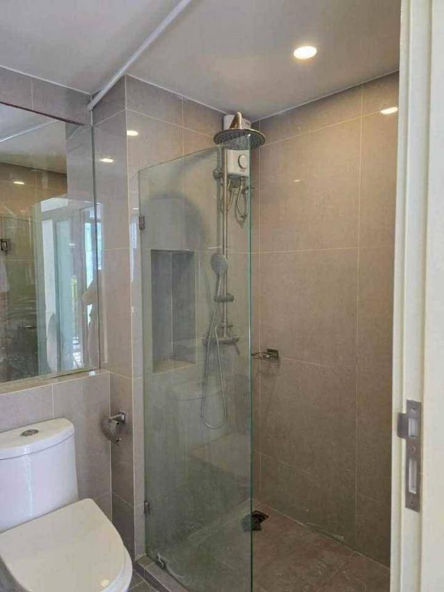 �͹������� �ѧ�ͧ��ҧ��ا෾