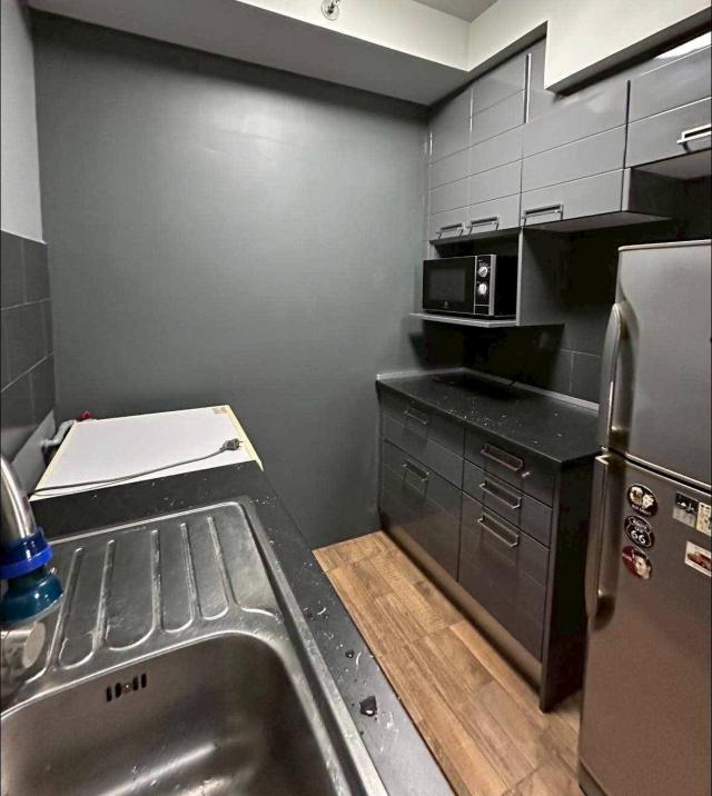 �͹������� �ҧ�ҡ�ا෾