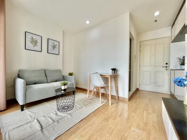 �͹�������ͧ ��بѡ�