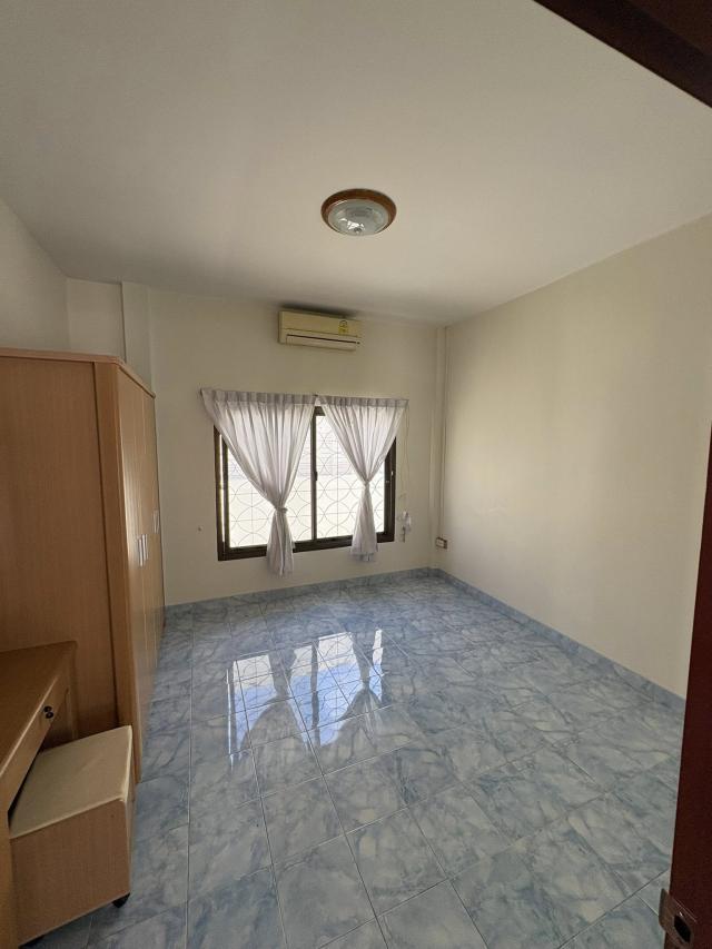 ��ҹ������ ����Թ��ШǺ���բѹ��