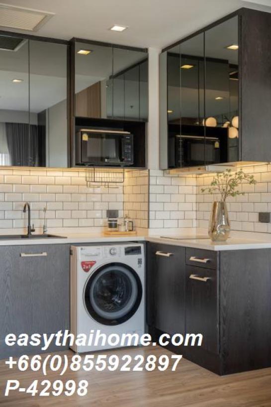 �͹������� �Ѳ�ҡ�ا෾