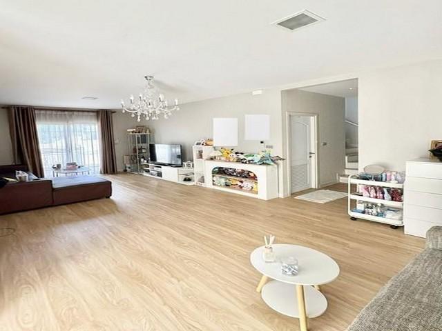 ��º�ҹ �չ���ա�ا෾