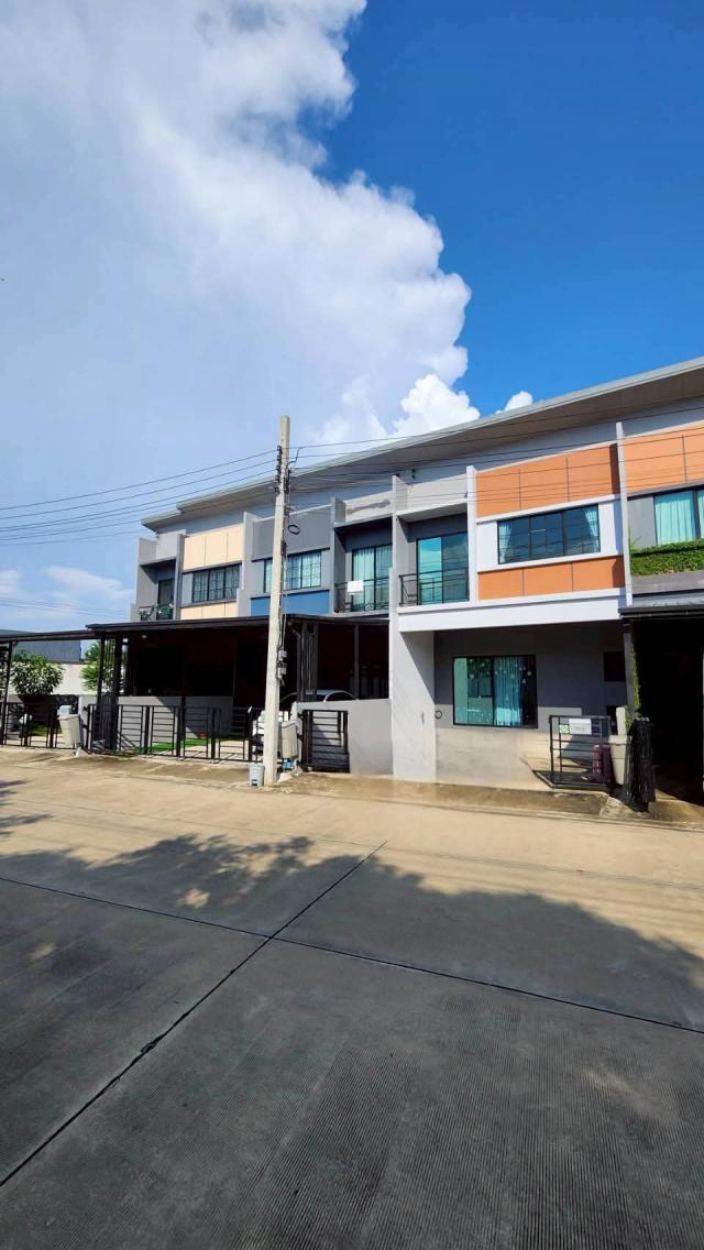 ทาวน์เฮ้าส์ MRT ทาวน์เฮ้าส์ MRT