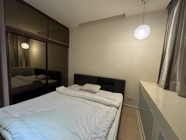 �͹������� �ѧ�ͧ��ҧ��ا෾