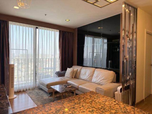 �͹������� �ҧ���͡�ا෾