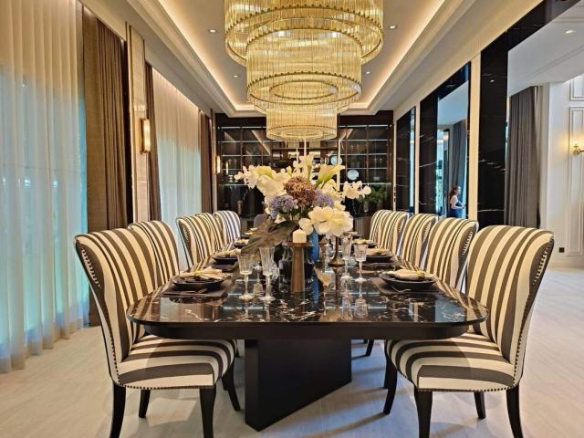 ��º�ҹ �ҧ�����طû�ҡ��