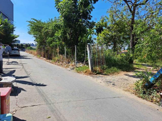 ��·��Թ �ҧ���͡�ا෾