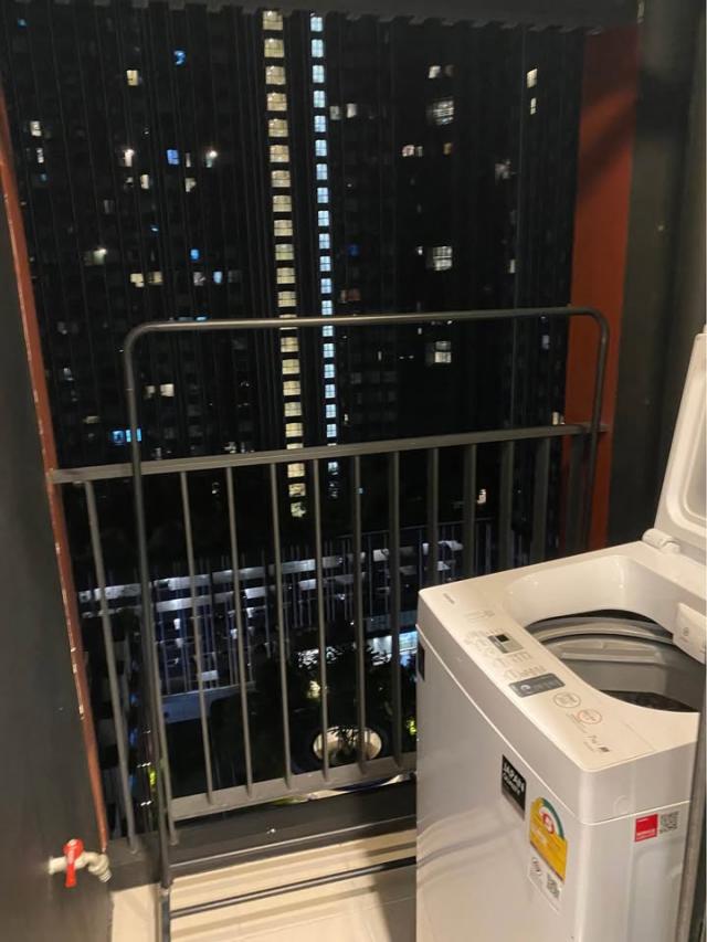 �͹����ö俿����Թ ���¢�ҧ