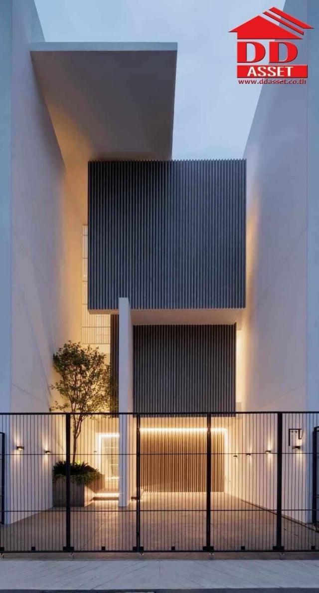 ��ҹ������ �ҧ�����طû�ҡ��