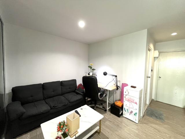 ��¤͹� �ҧ���͡�ا෾