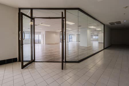 ����ӹѡ�ҹ ���¢�ҧ