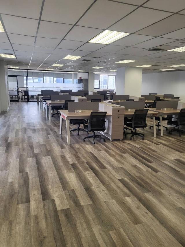 ����ӹѡ�ҹ ���¢�ҧ