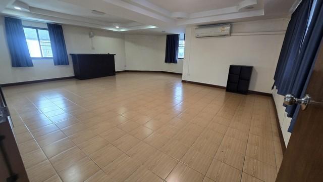 �Ҥ�þҳԪ�������� ���¢�ҧ��ا෾