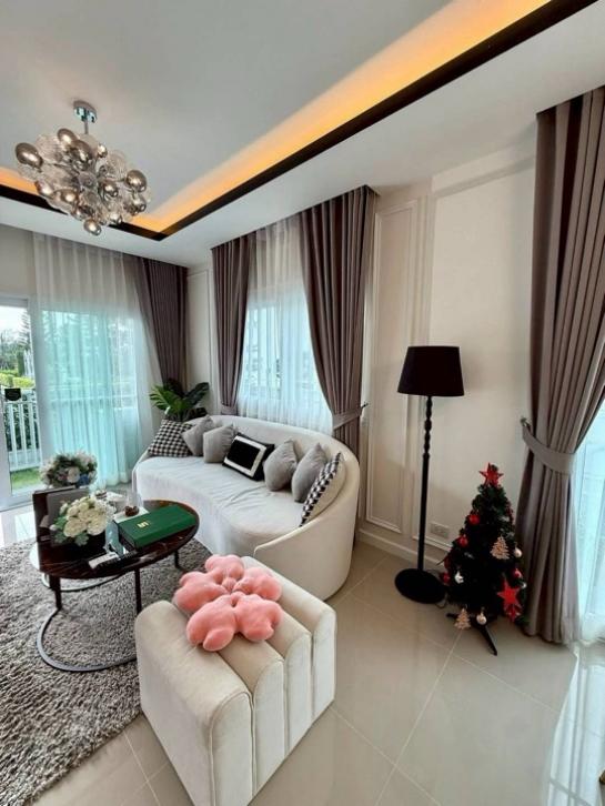 ��ҹ������ ���ͧ��طû�ҡ����طû�ҡ��